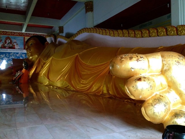 Фото храма Ват Сирей на острове Пхукет, Тайланд